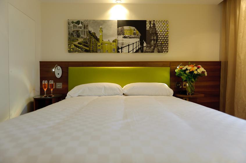 Hampton By Hilton Birmingham Broad Street Hotel Екстериор снимка